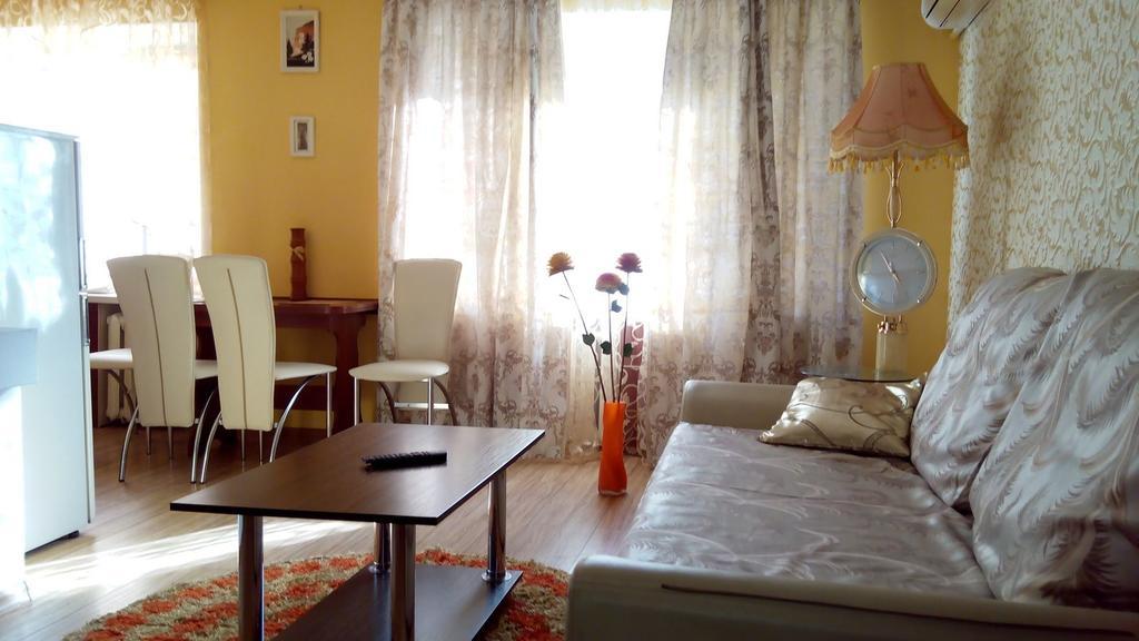 Apartment Studio On Mayakovskogo Avenue Zaporizhia Exteriér fotografie